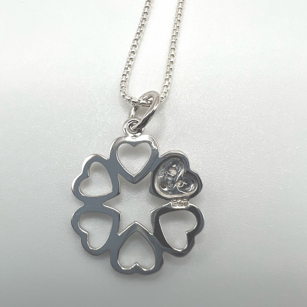 .925 Sterling Silver Heart Wreath Necklace with Cz Accents - Picture 11 of 15